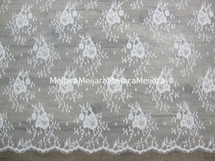 Chiny Kwadratowy nylonowy ścieg koronkowy / sukienka Wykwintna koronka do dekoracji 150cm x 150cm dostawca