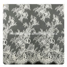 Chiny Kość słoniowa Chantilly Lace Tapicerka, Bridal Cream Cord Koronkowa tkanina dostawca