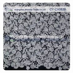 Chiny Kwiatowy haftowany 100 poliestrowy materiał koronki / Home Decor Fabric dostawca