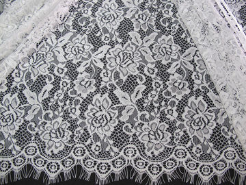 W 100 cm Koronkowe wykończenie rzęs z nylonowym materiałem Custom Made Beaded dostawca